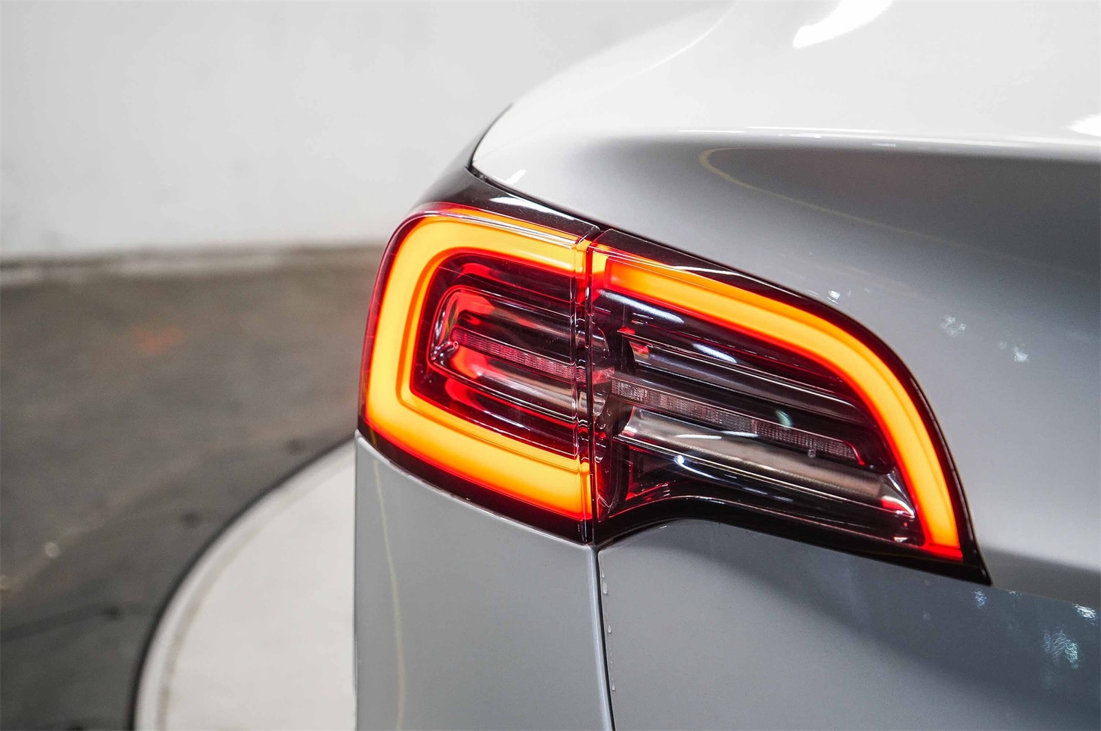 Thumbnail: 2021 Tesla Model 3 - 11