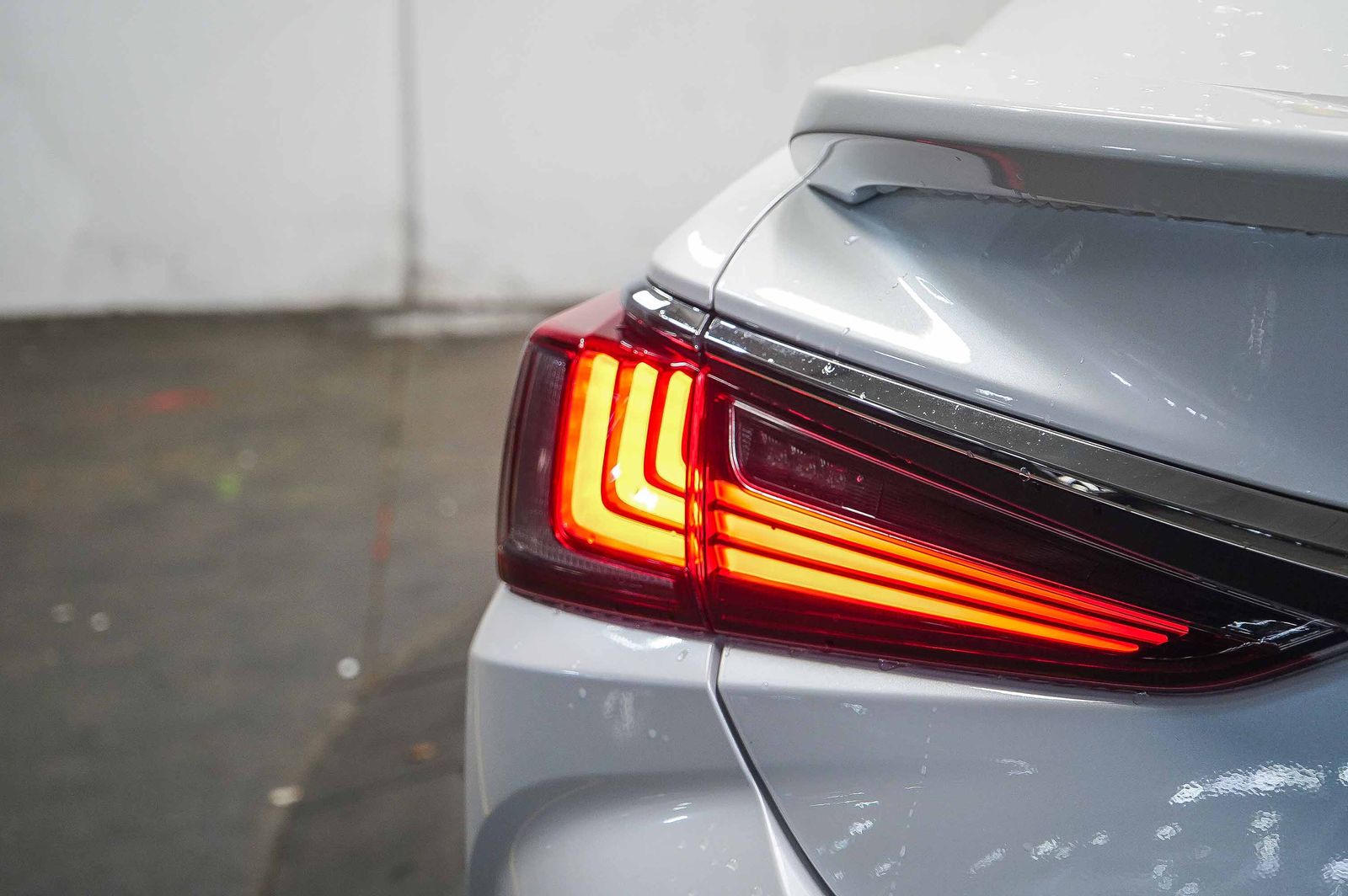 Thumbnail: 2025 Lexus ES - 11