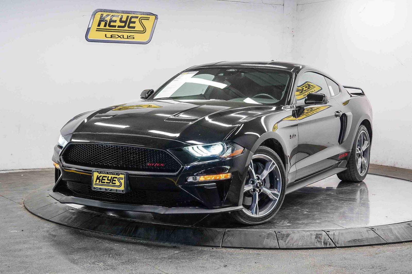 2022 Ford Mustang