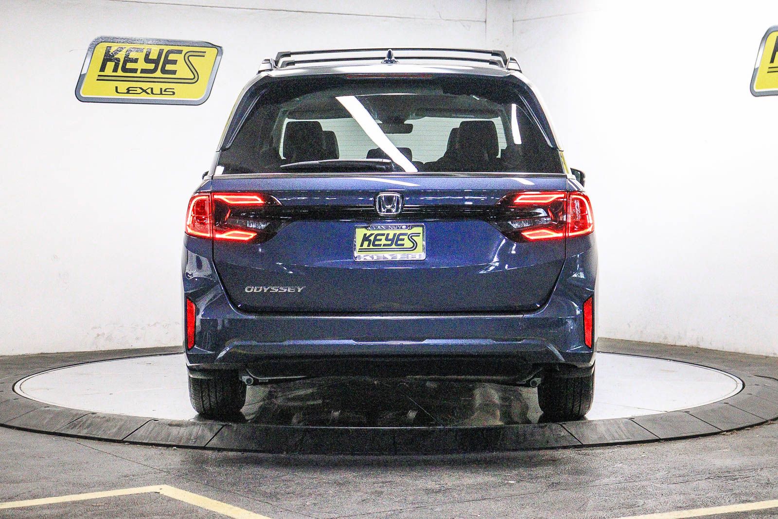 Thumbnail: 2025 Honda Odyssey - 2