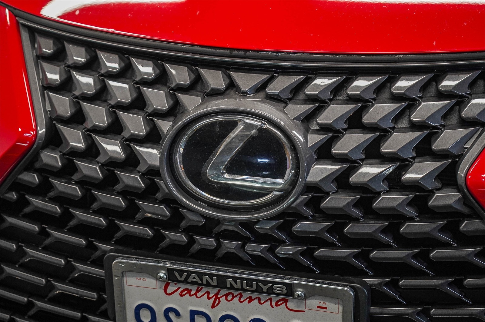 Thumbnail: 2025 Lexus UX - 8