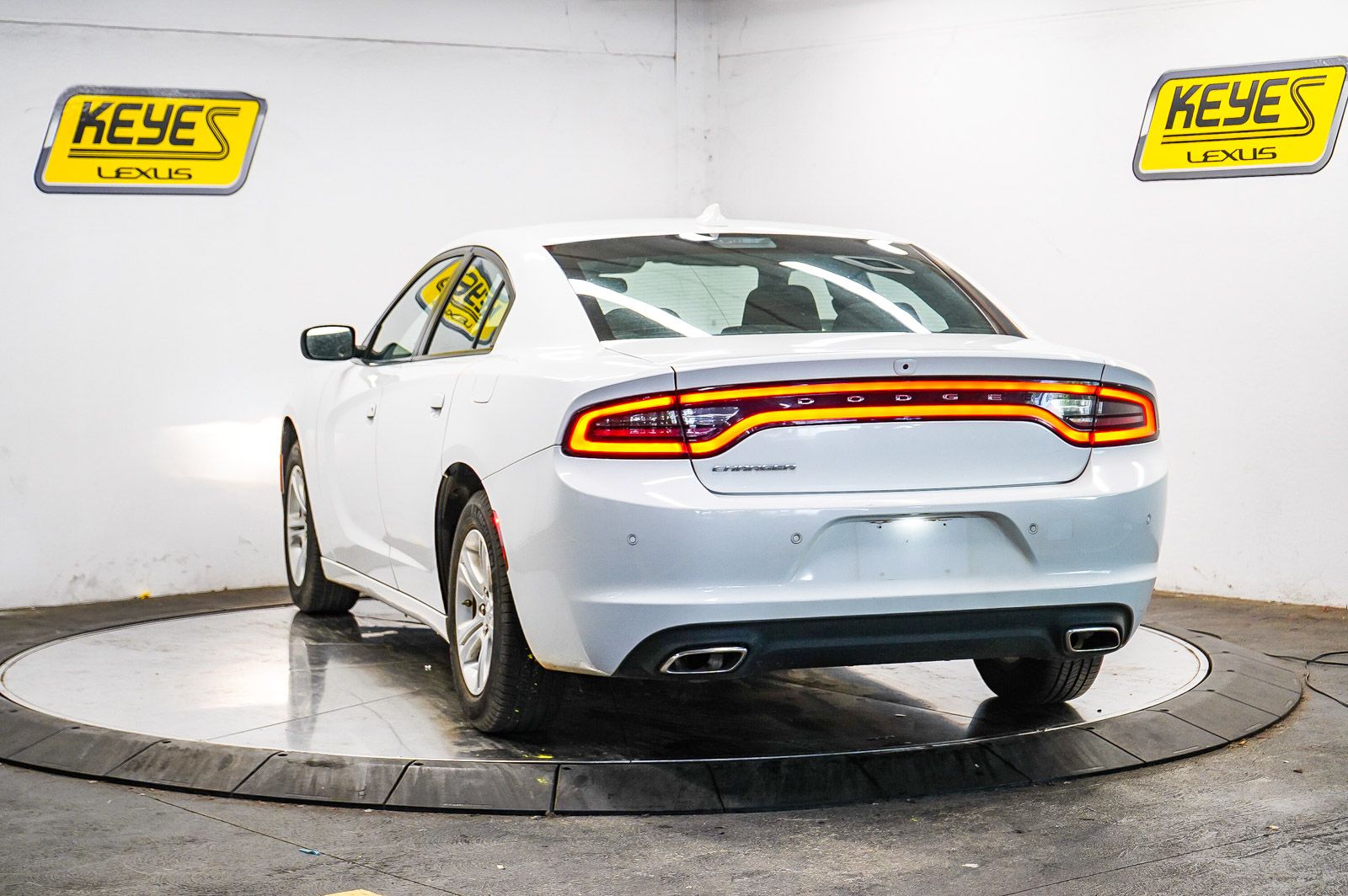 Thumbnail: 2023 Dodge Charger - 2