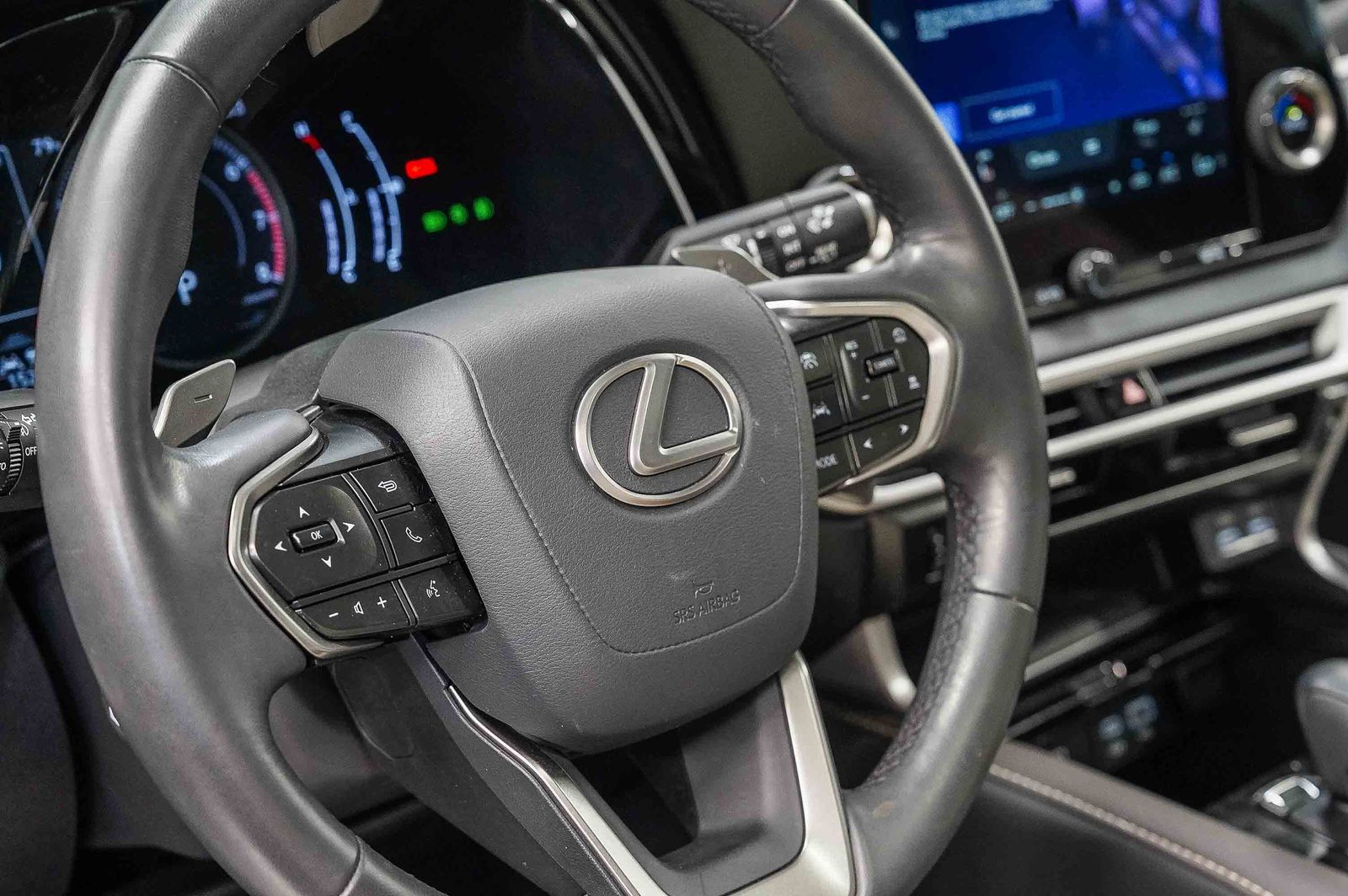 Thumbnail: 2024 Lexus ES - 20