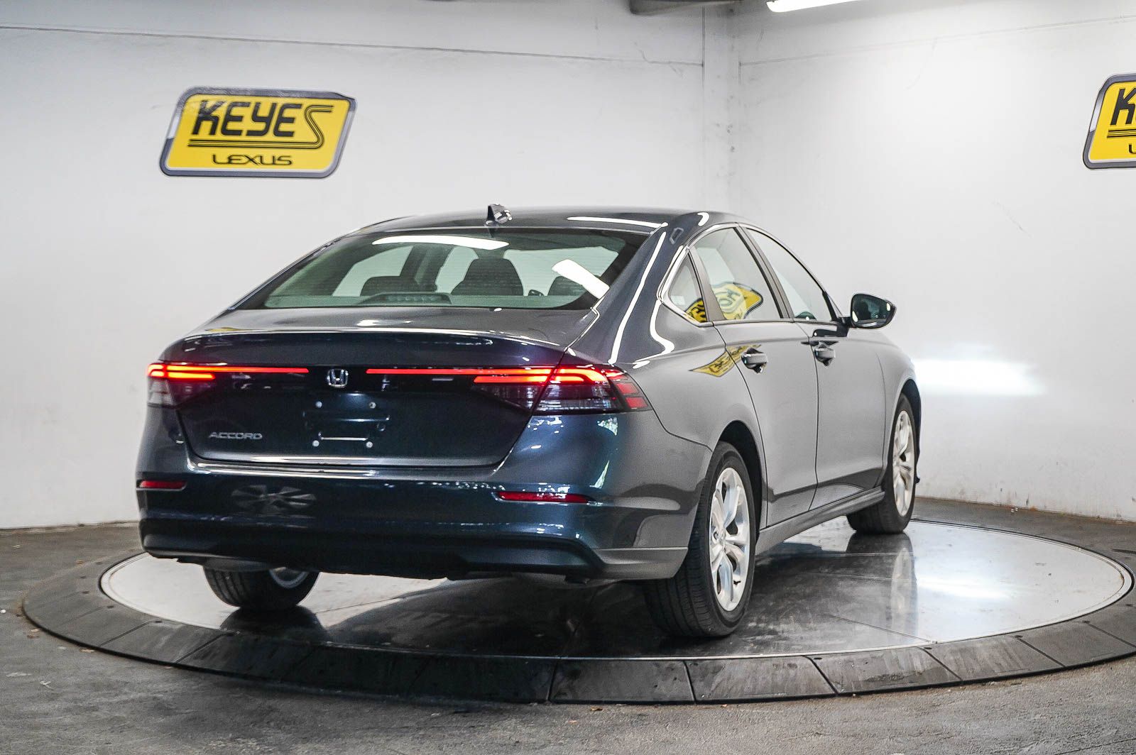Thumbnail: 2023 Honda Accord - 4