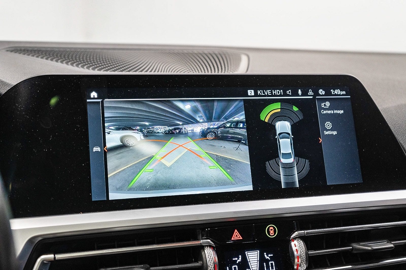 Thumbnail: 2019 BMW 3 Series - 26