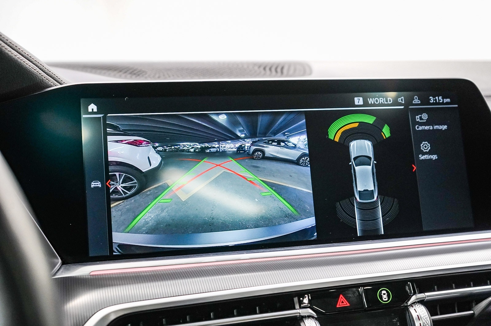 Thumbnail: 2023 BMW X6 - 26