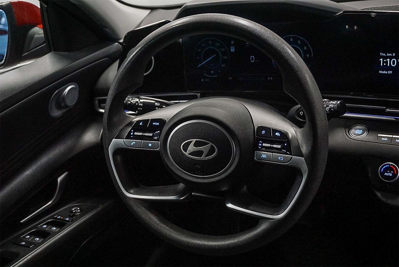 Thumbnail: 2024 Hyundai Elantra - 15