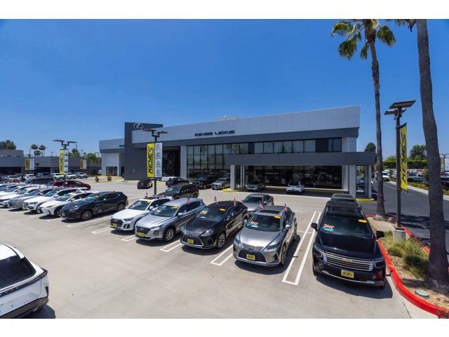 Thumbnail: 2026 Lexus IS - 33