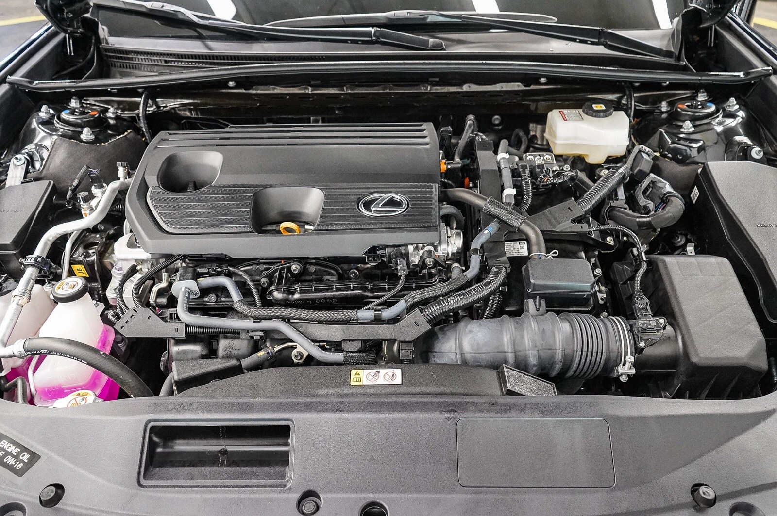 Thumbnail: 2025 Lexus ES - 28