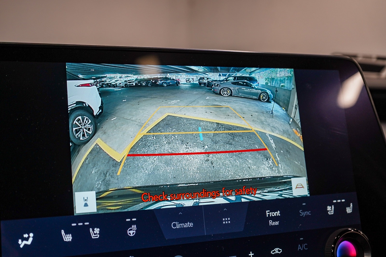 Thumbnail: 2023 Lexus RX - 26