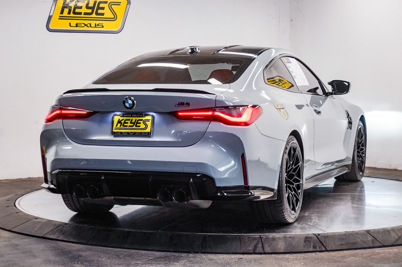 Thumbnail: 2024 BMW M4 - 3
