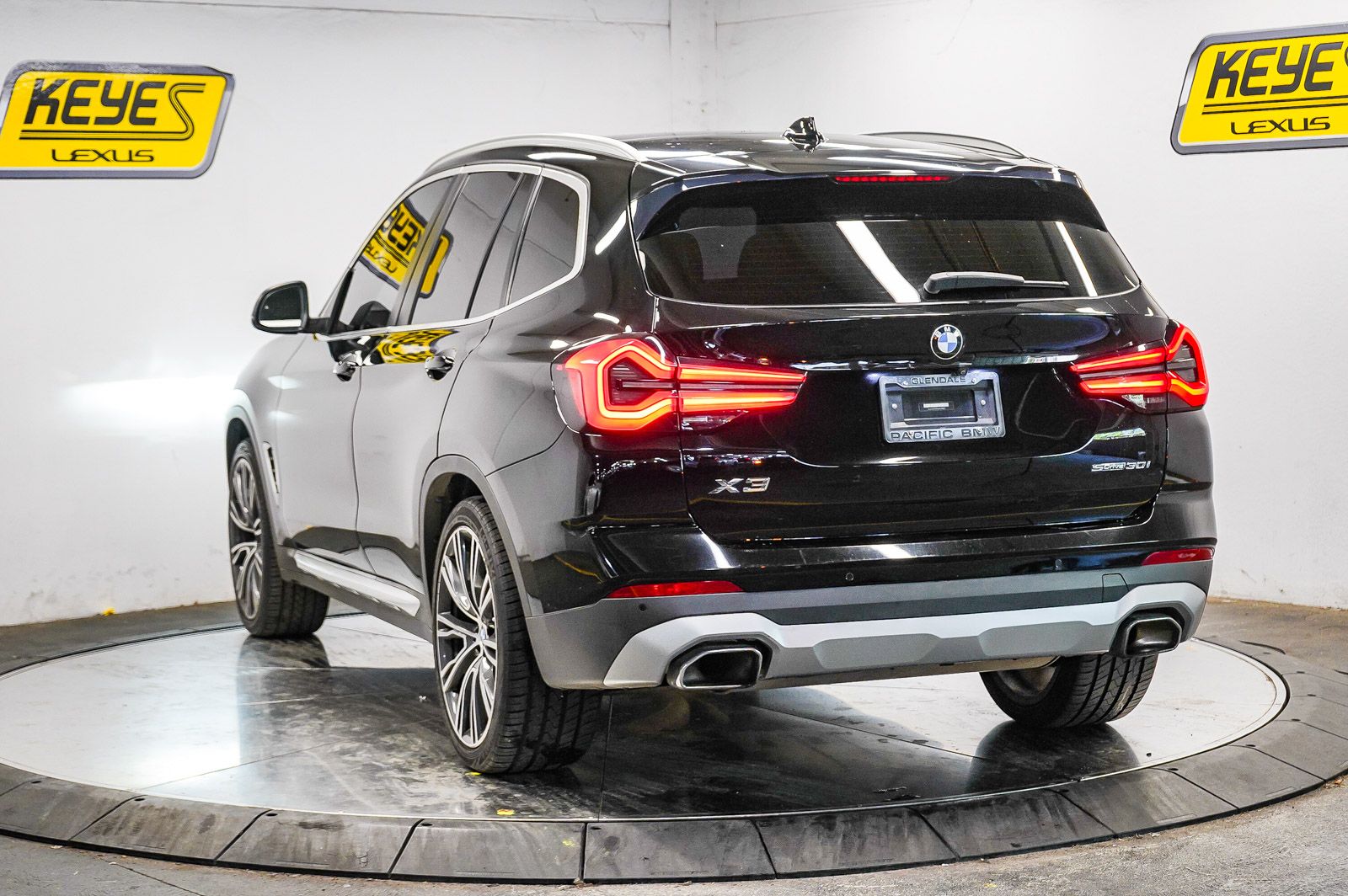 Thumbnail: 2022 BMW X3 - 2