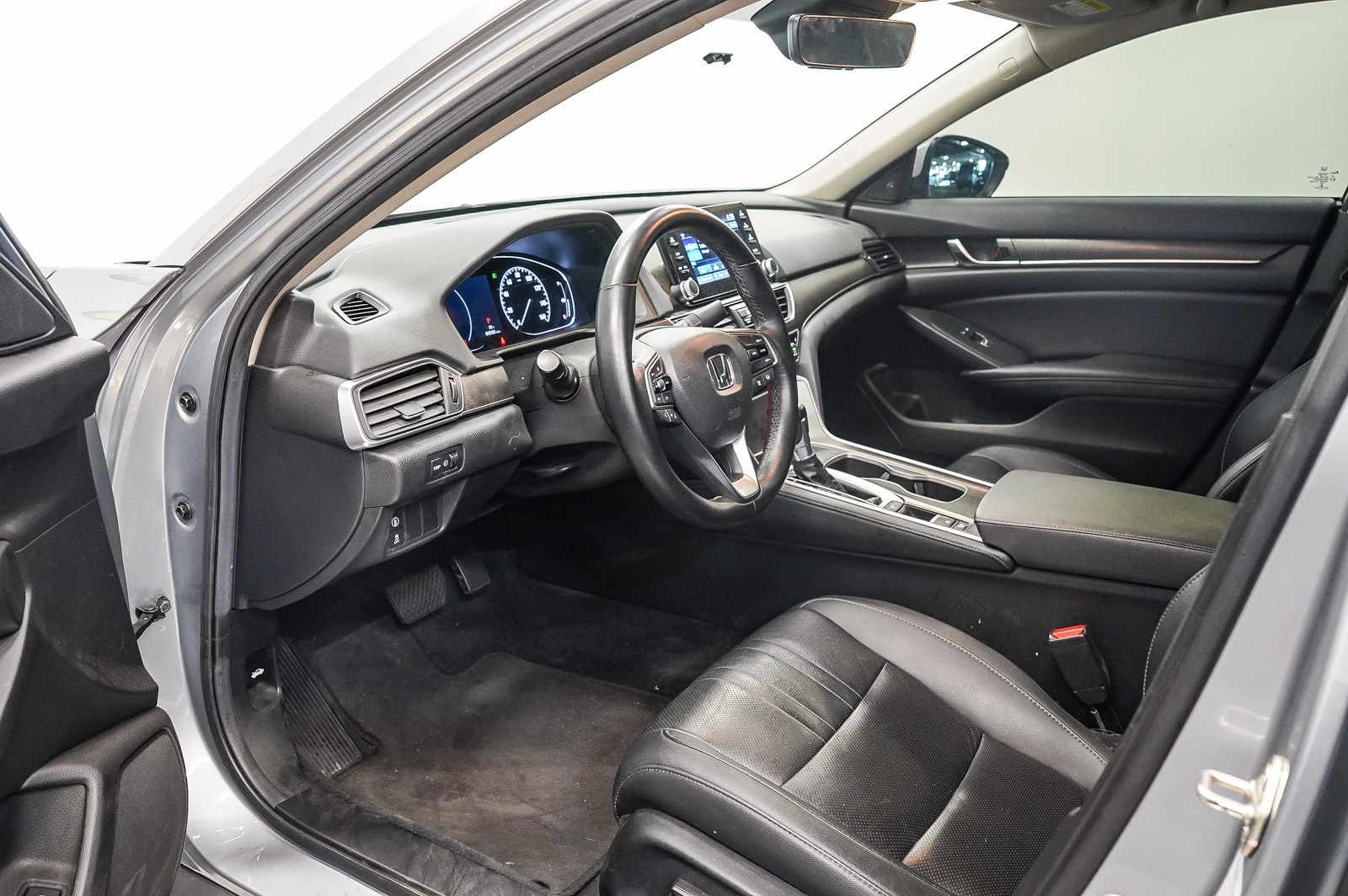 Thumbnail: 2019 Honda Accord - 18