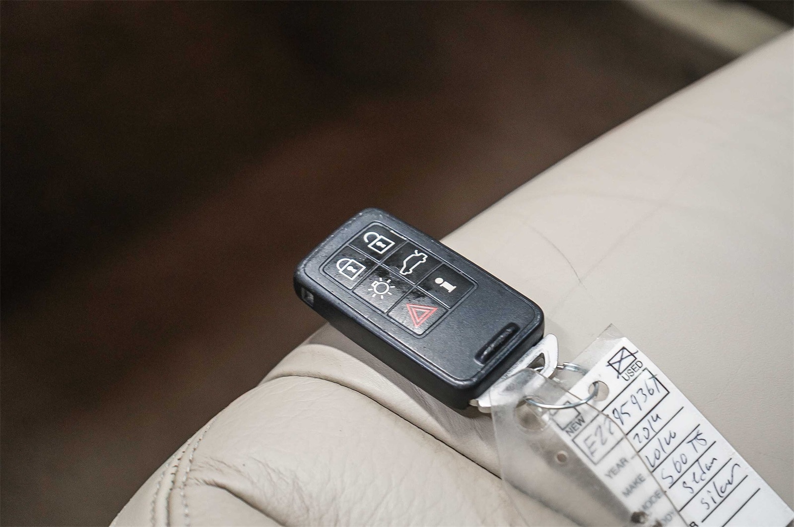 Thumbnail: 2014 Volvo S60 - 28