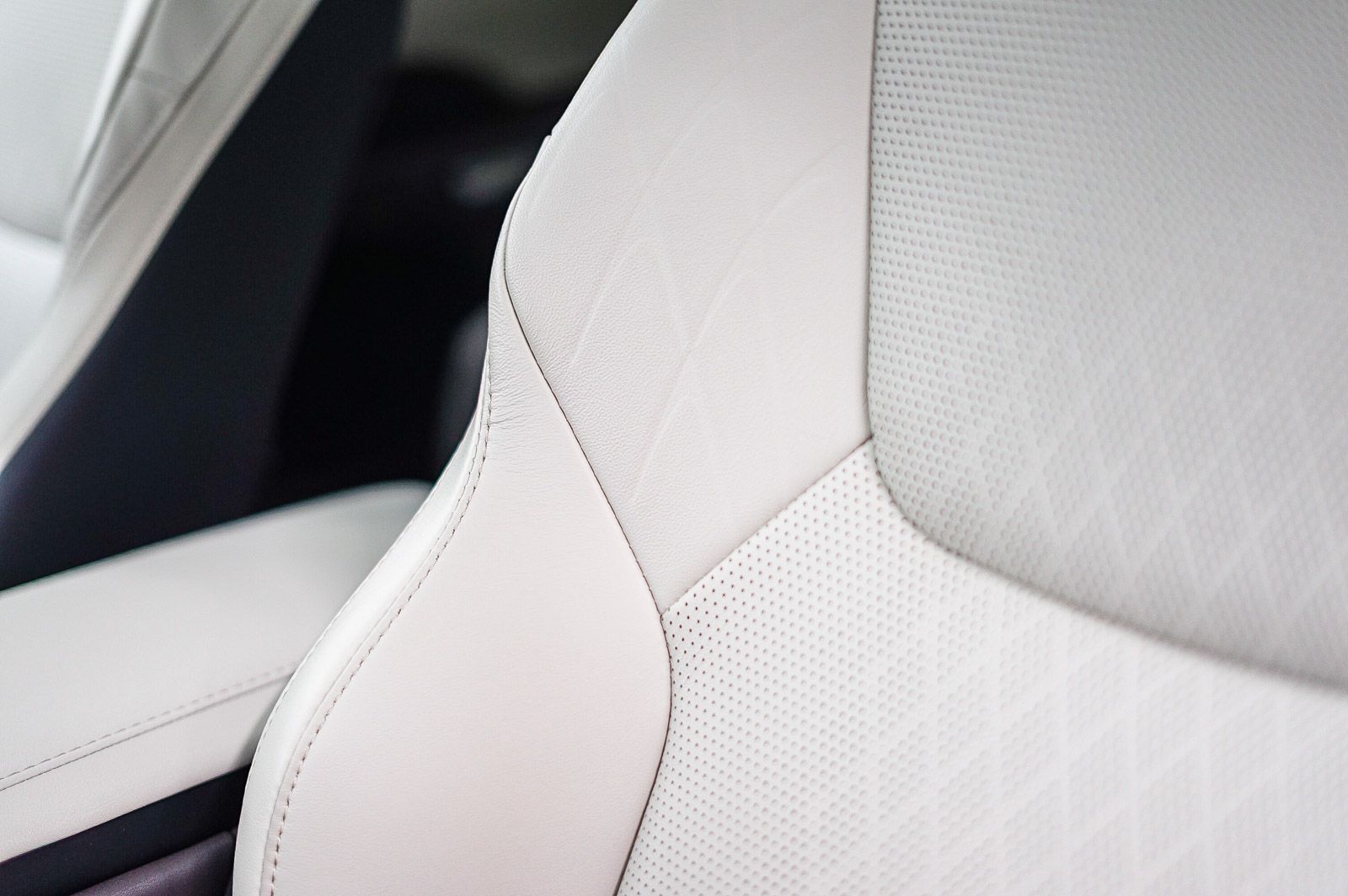 Thumbnail: 2024 Lexus RX - 28