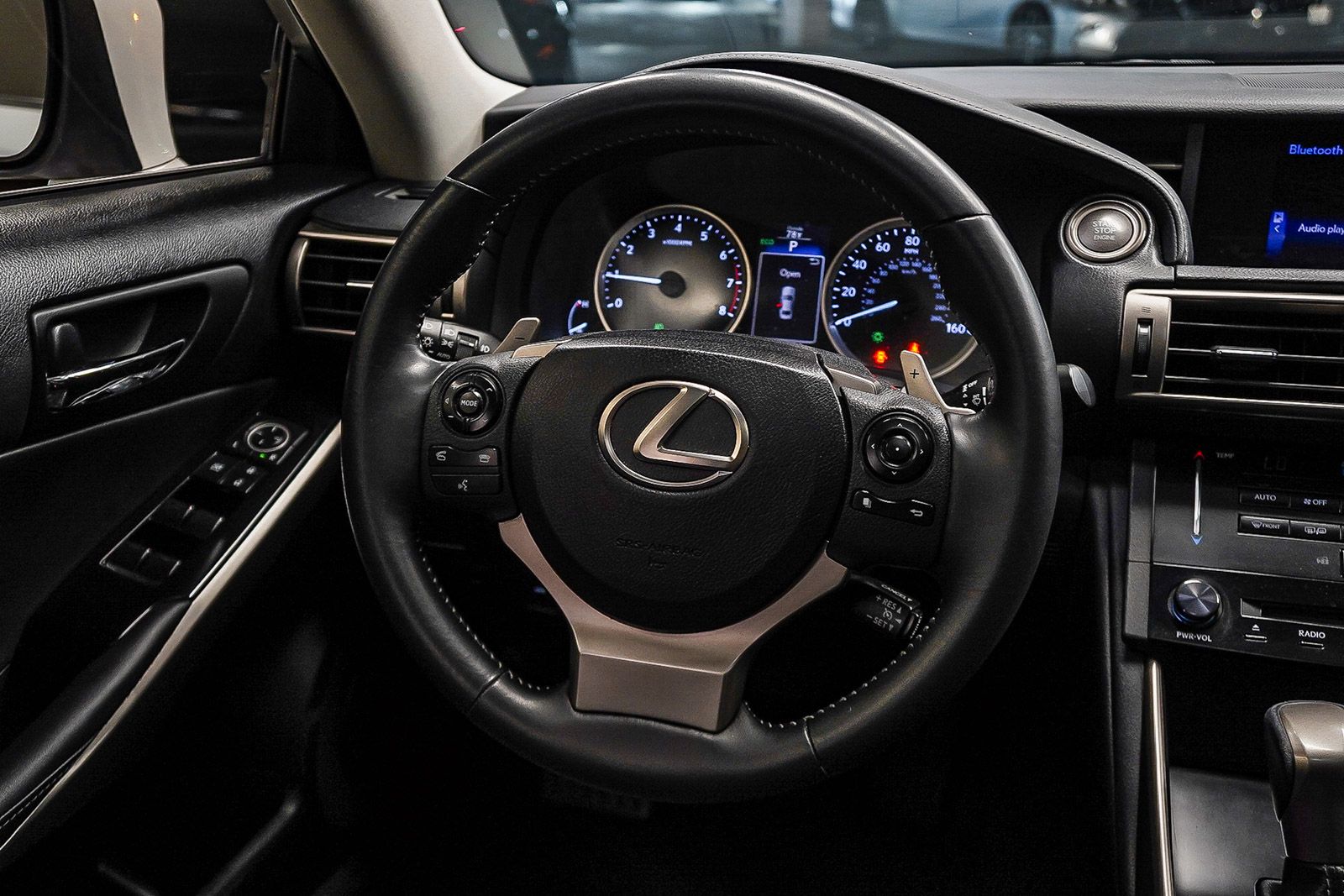 Thumbnail: 2014 Lexus IS - 14