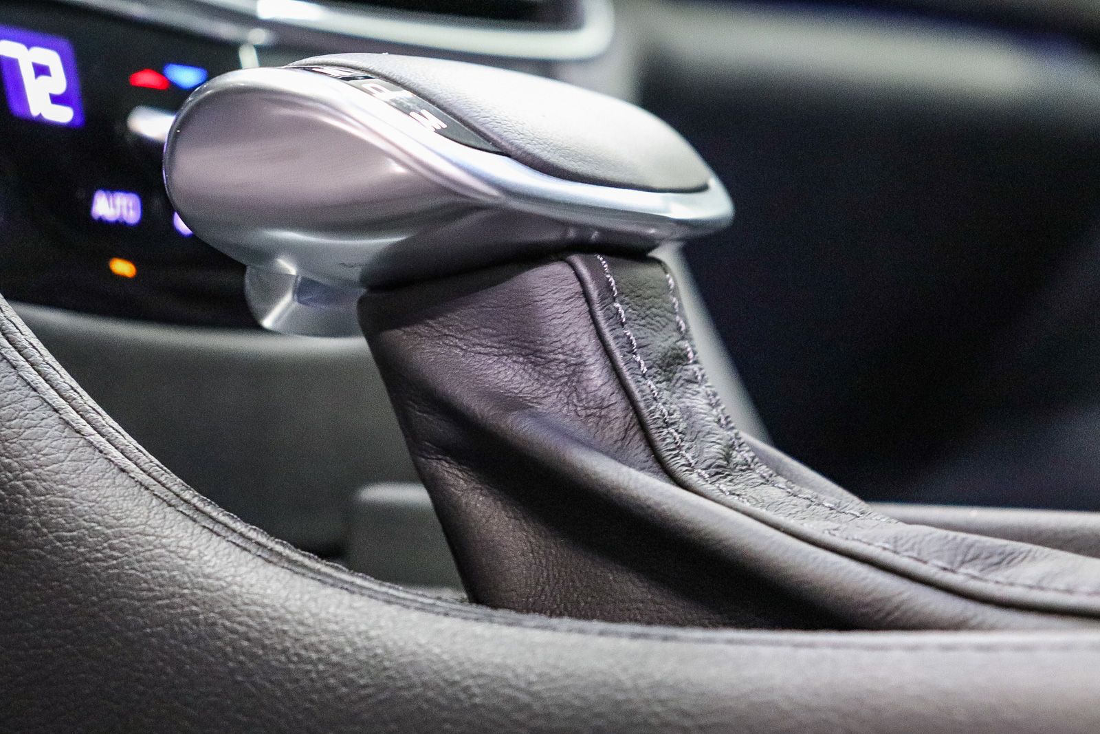 Thumbnail: 2018 Cadillac CT6 - 21