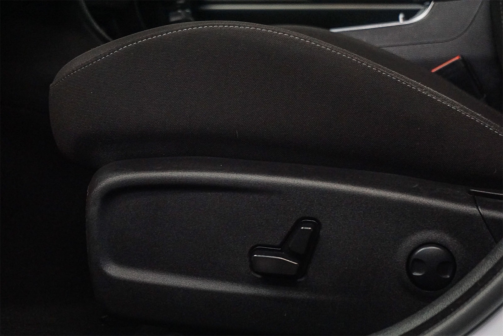 Thumbnail: 2023 Dodge Charger - 21