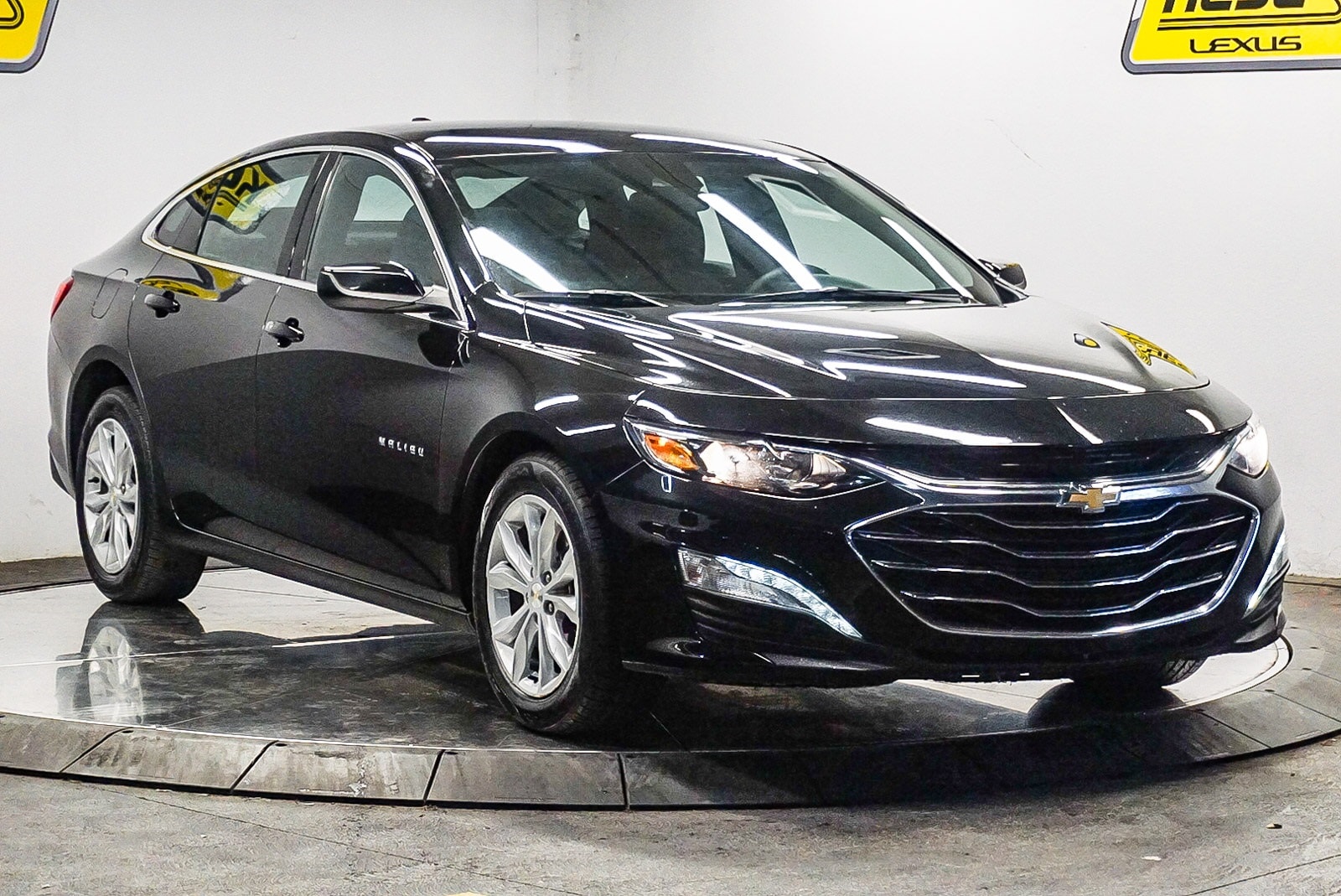 Thumbnail: 2024 Chevrolet Malibu - 5