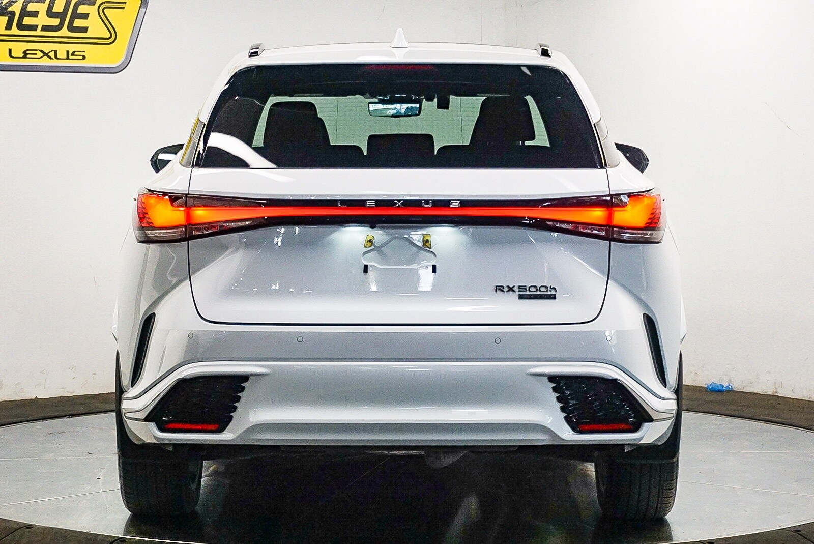 Thumbnail: 2024 Lexus RX - 3