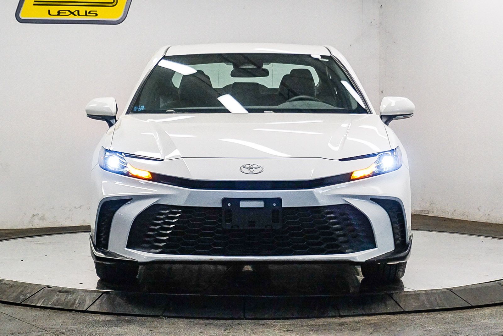 Thumbnail: 2025 Toyota Camry - 6