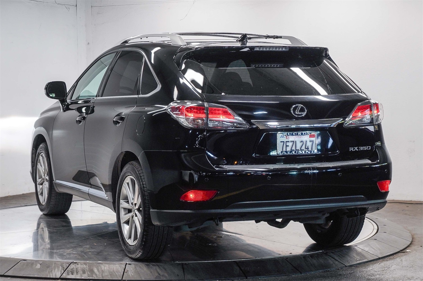 Thumbnail: 2015 Lexus RX - 6