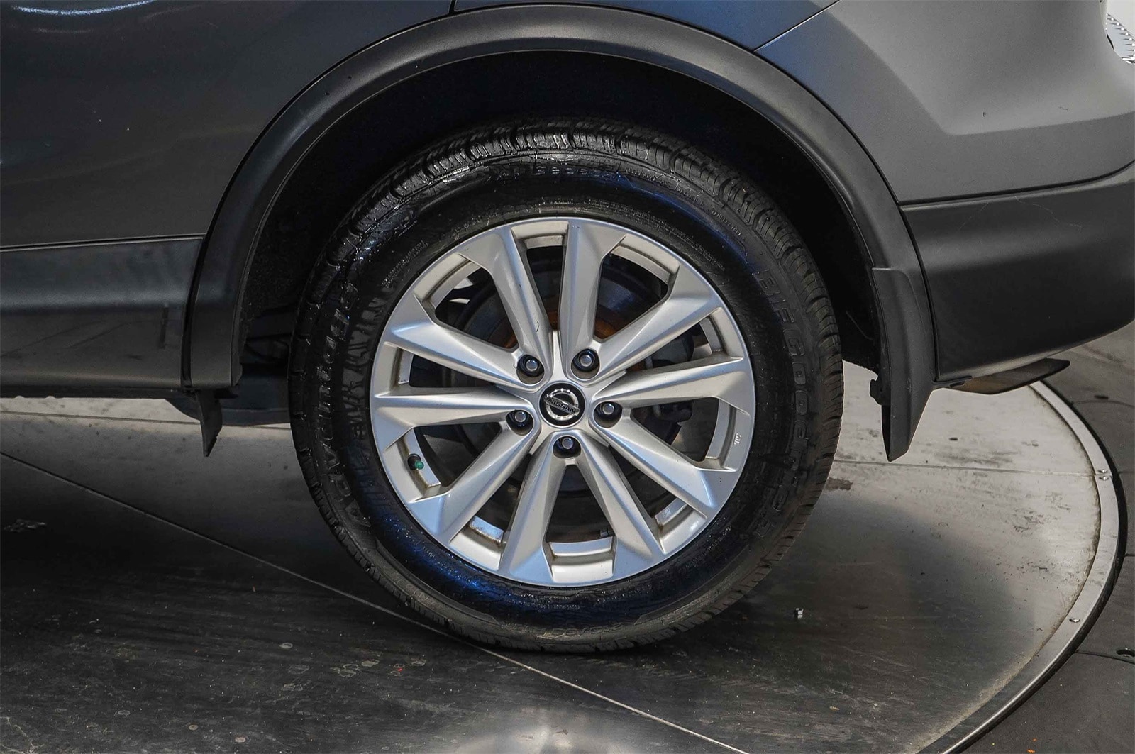 Thumbnail: 2019 Nissan Rogue Sport - 10