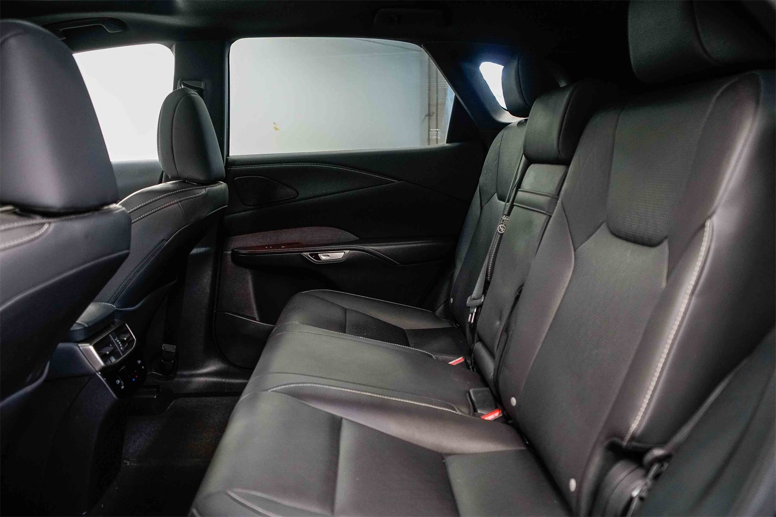 Thumbnail: 2023 Lexus RX - 18