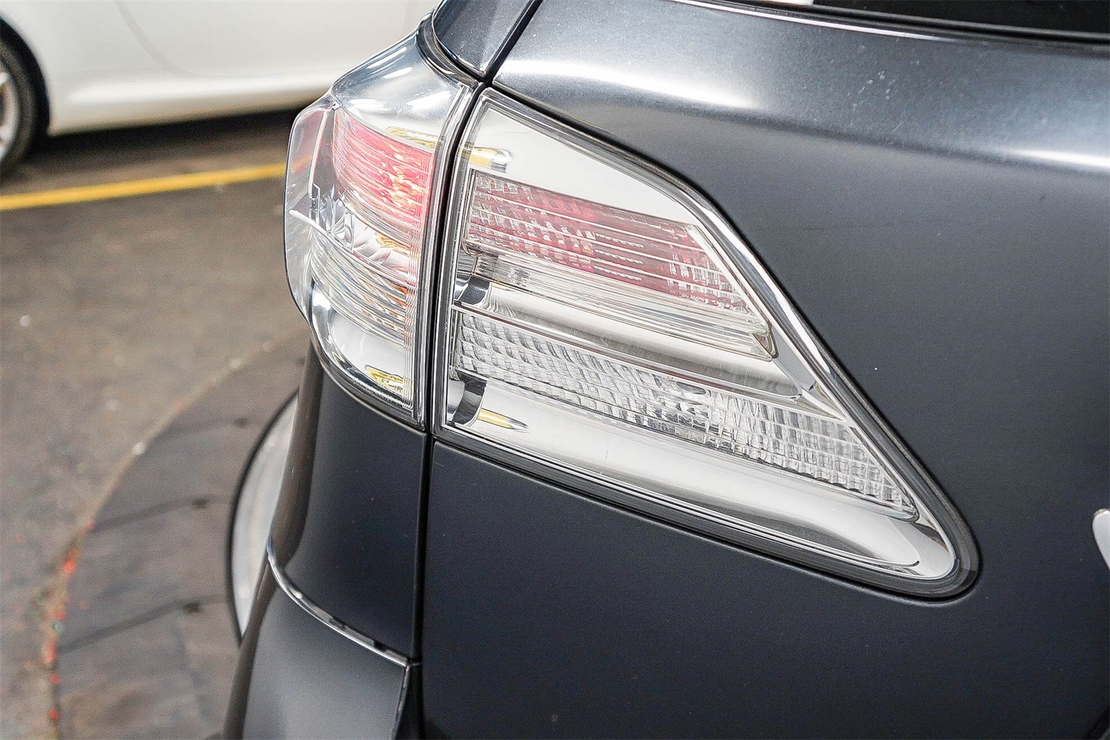 Thumbnail: 2011 Lexus RX - 9