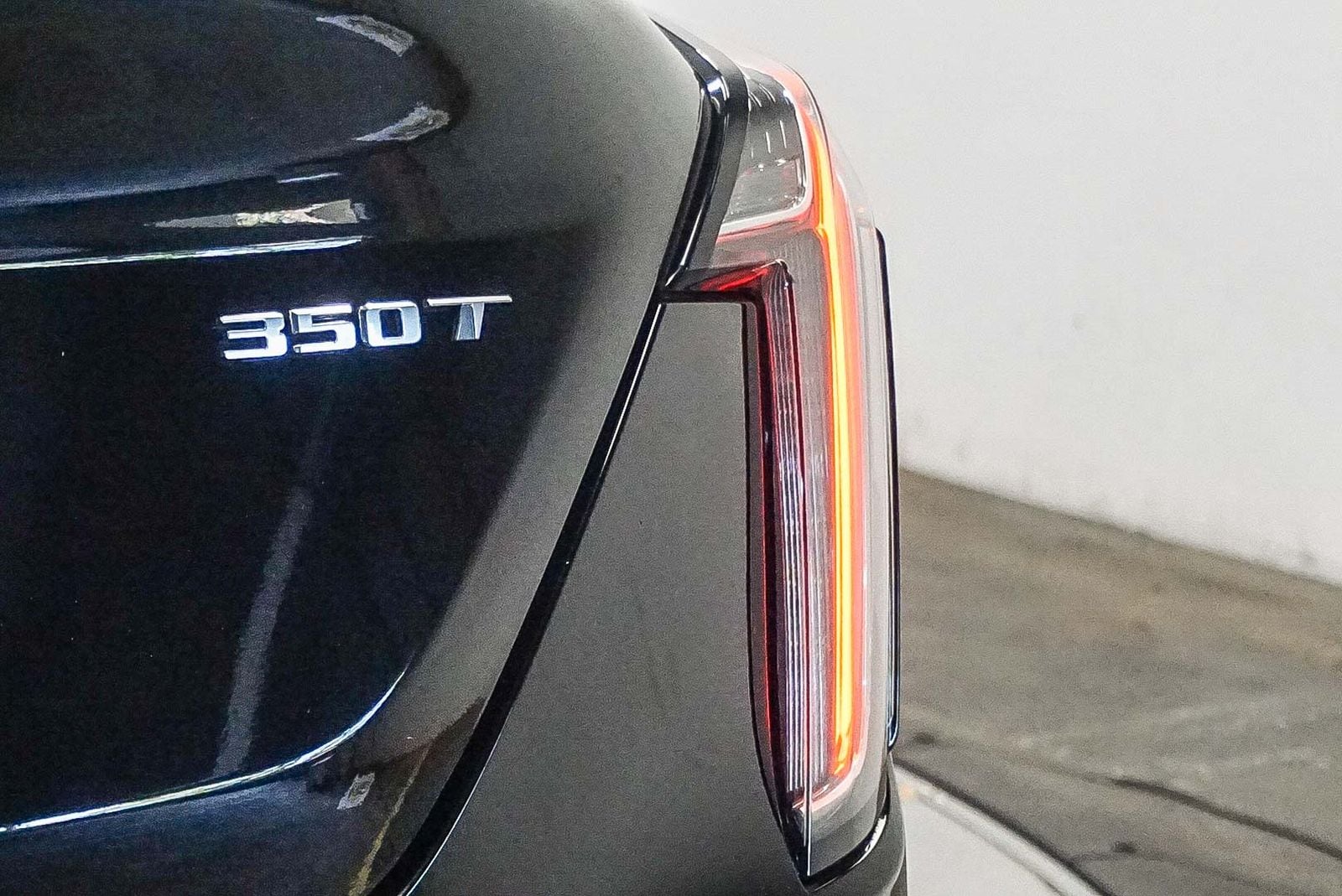 Thumbnail: 2023 Cadillac CT4 - 12