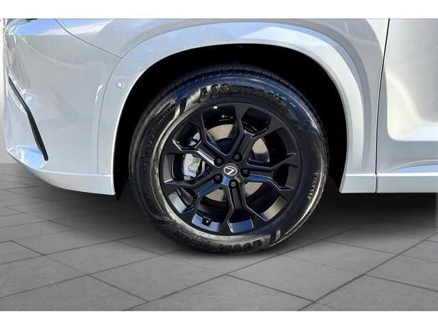 Thumbnail: 2026 Lexus TX - 9