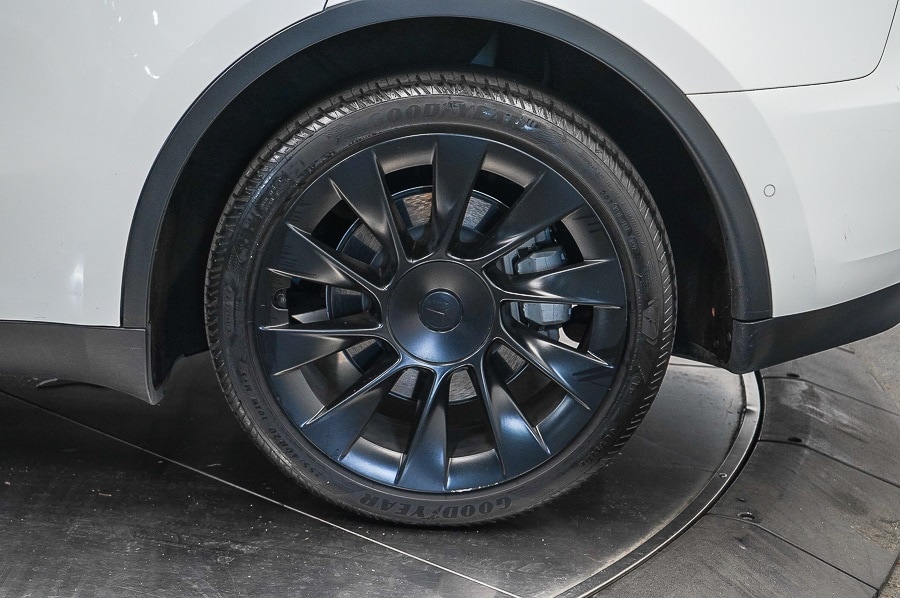 Thumbnail: 2022 Tesla Model Y - 10