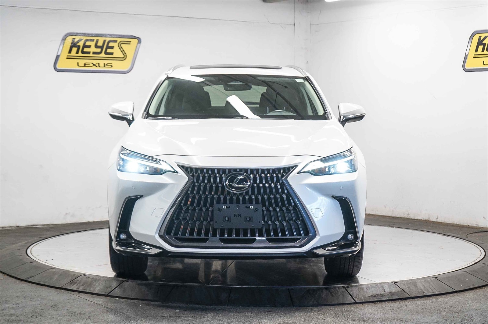 Thumbnail: 2025 Lexus ES - 5