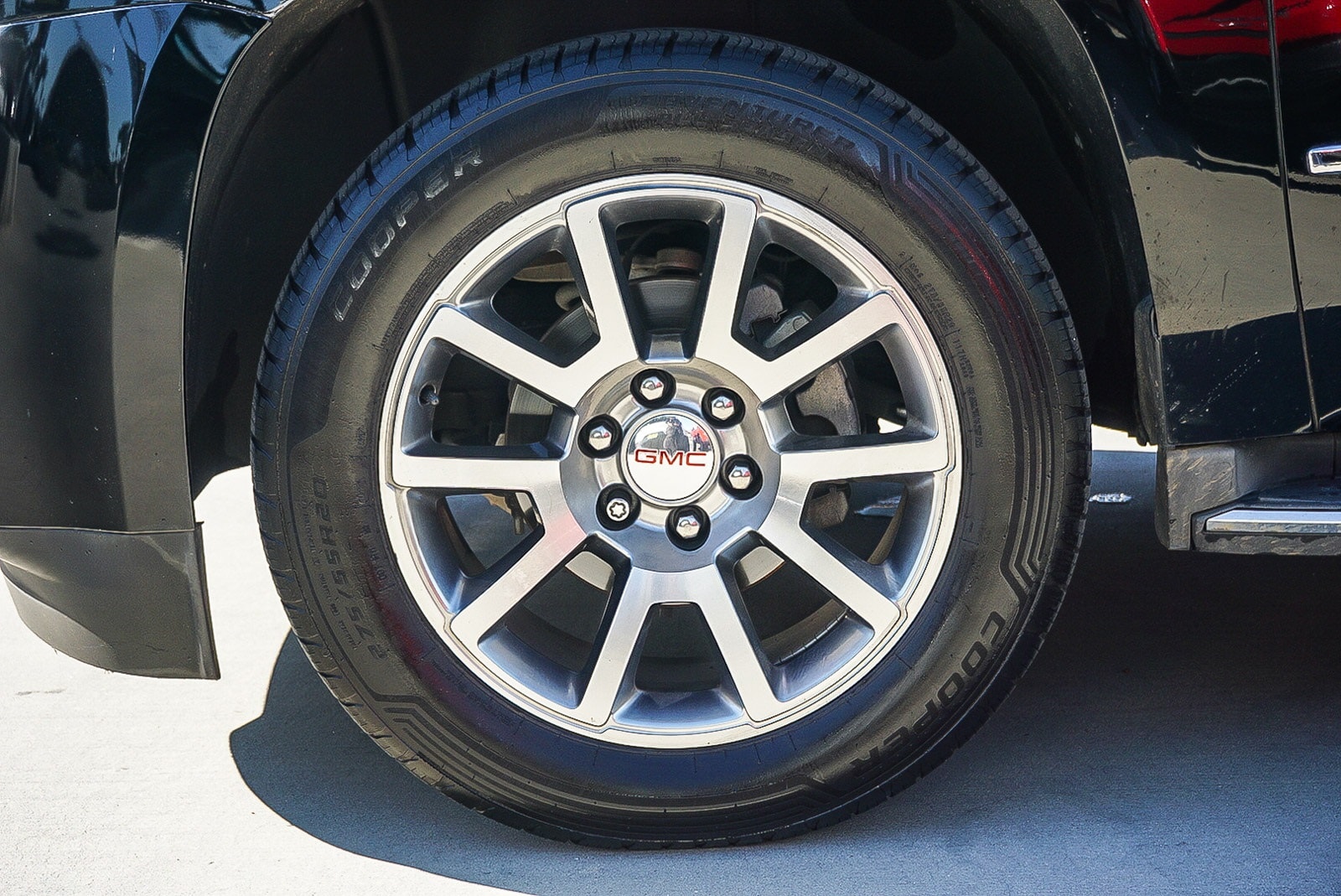 Thumbnail: 2015 GMC Yukon XL - 9