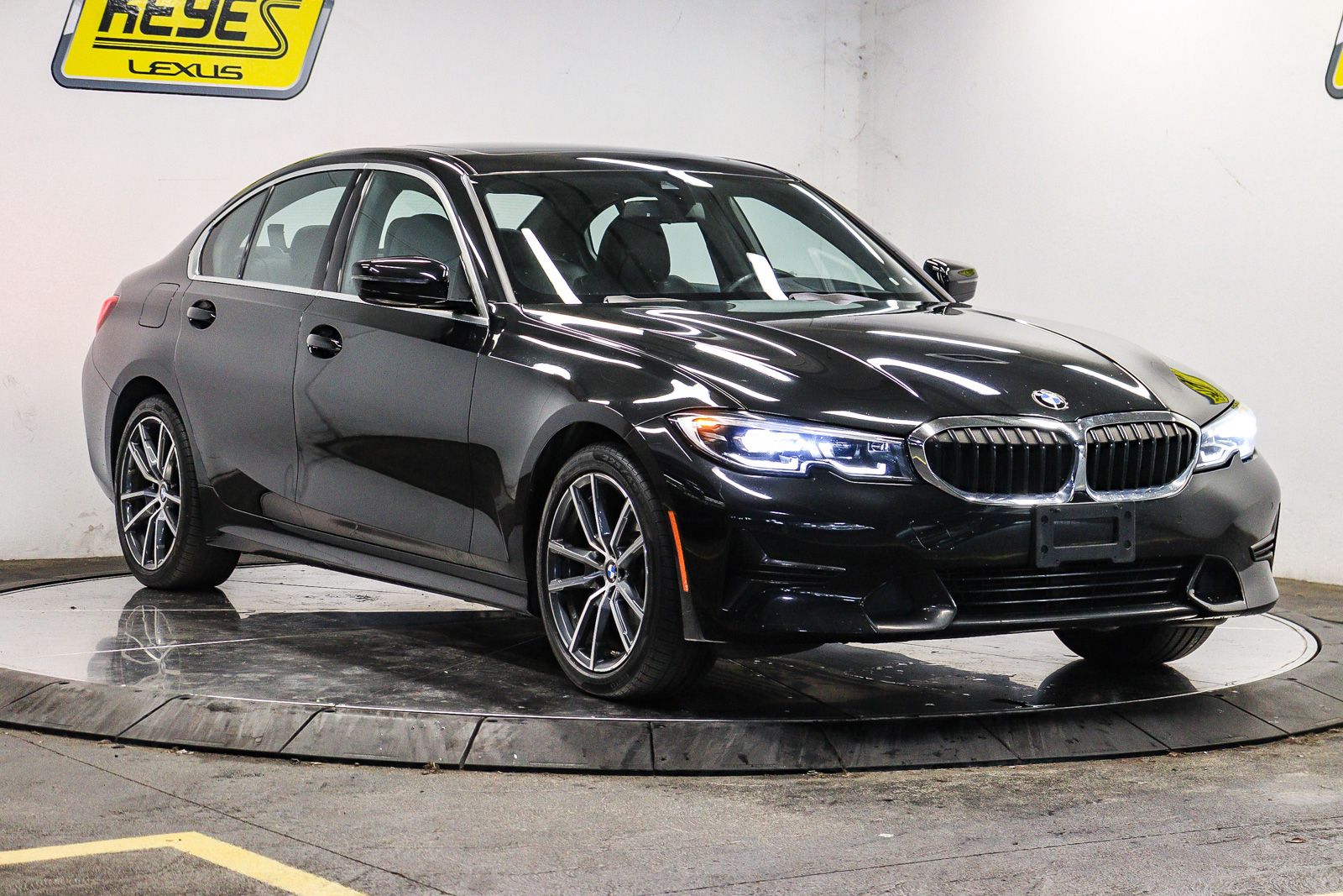 Thumbnail: 2019 BMW 3 Series - 5