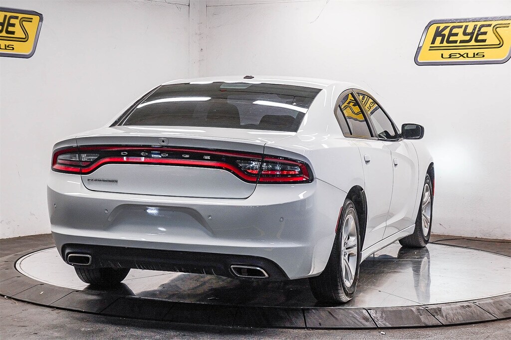 Used 2022 Dodge Charger SXT Sedan