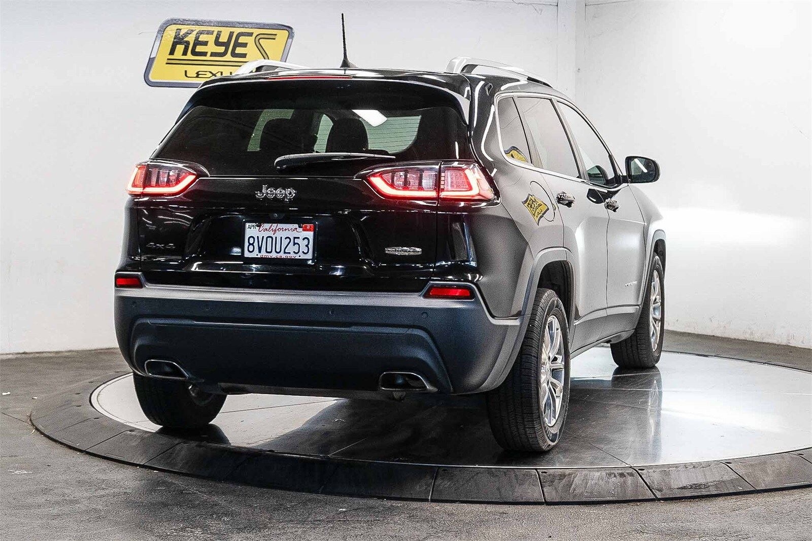 2021 Jeep Cherokee Latitude Lux photo 4