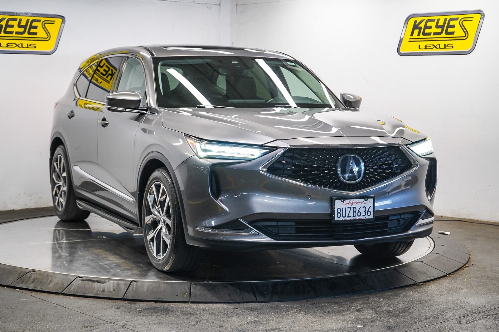 Thumbnail: 2022 Acura MDX - 5