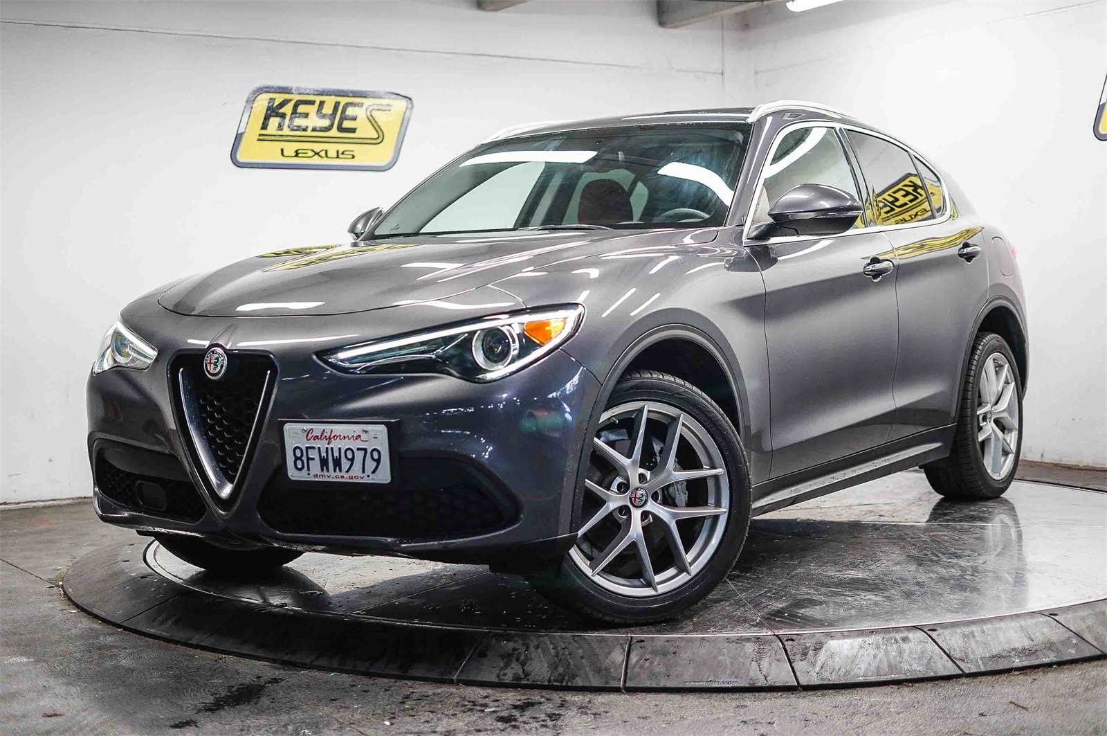 2018 Alfa Romeo Stelvio  -
                  Van Nuys, CA