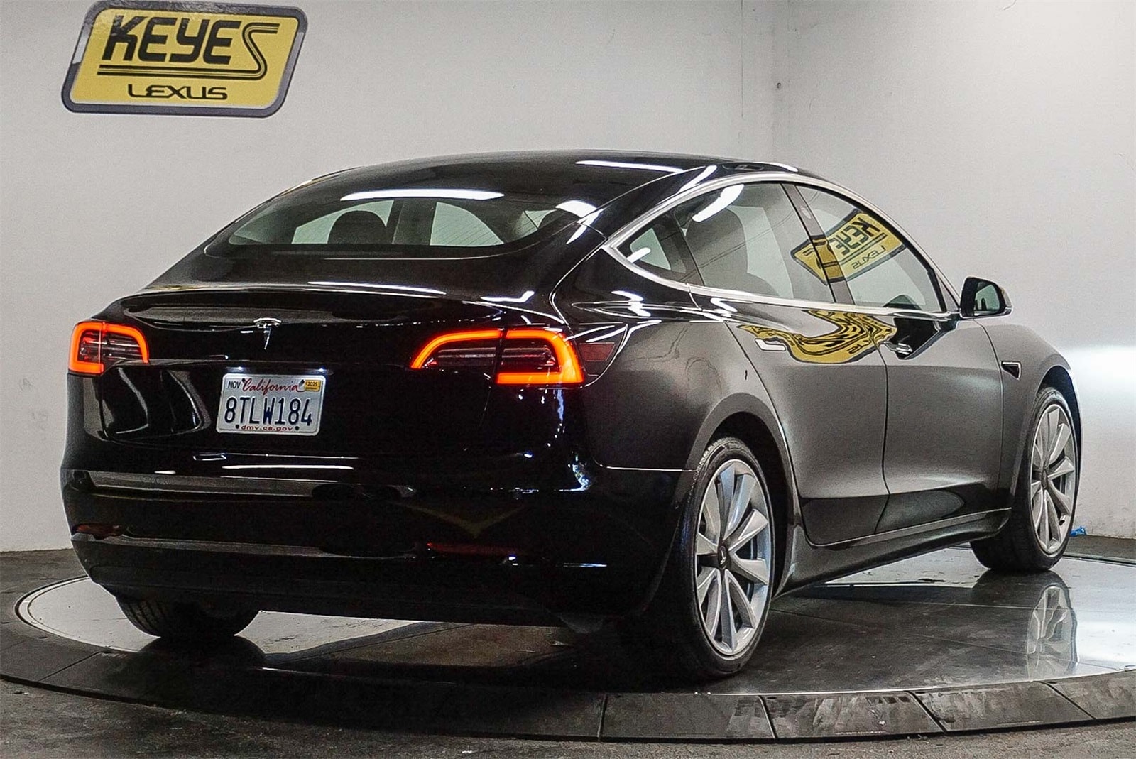 Thumbnail: 2020 Tesla Model 3 - 4