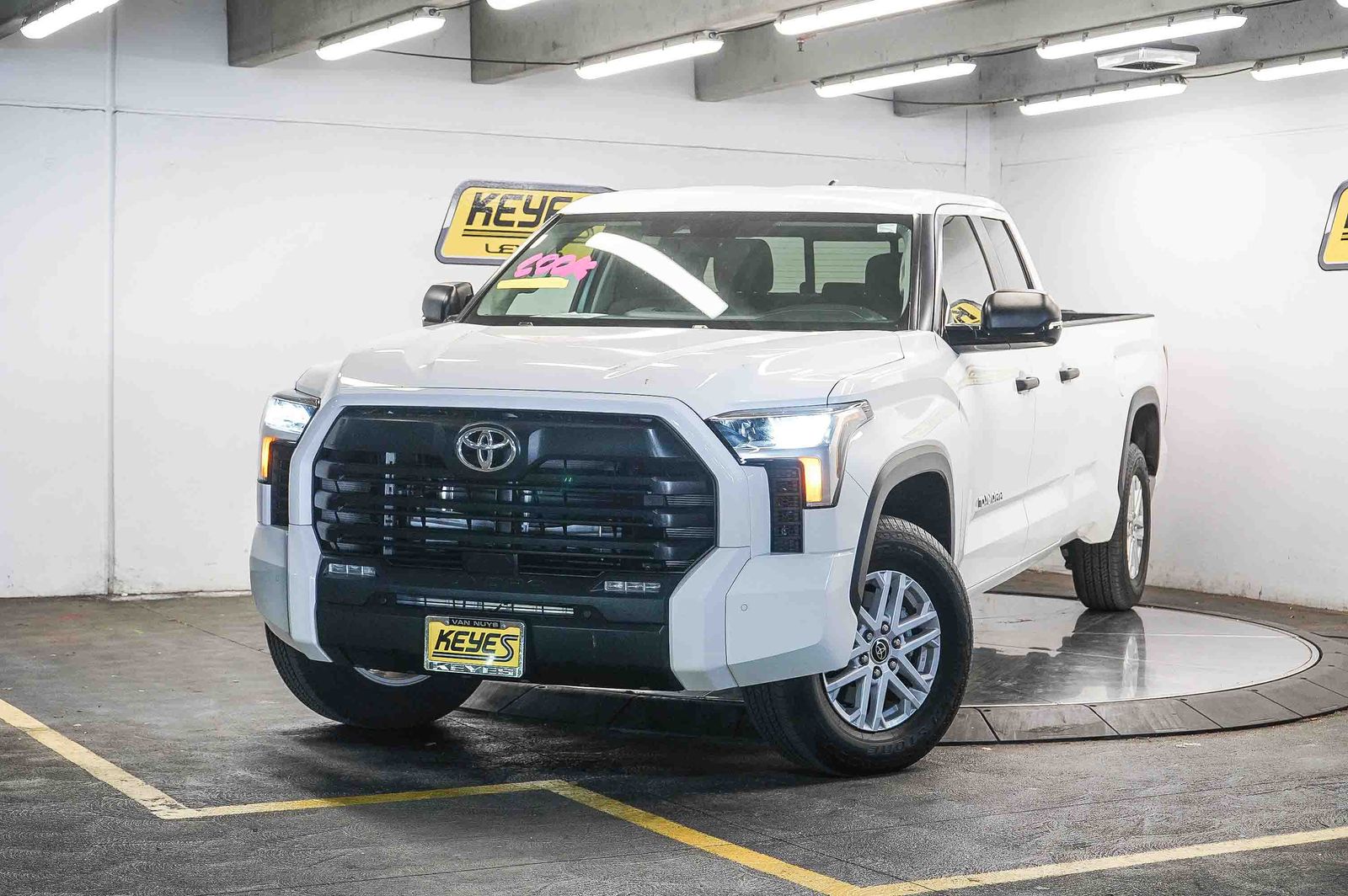 Thumbnail: 2024 Toyota Tundra - 1