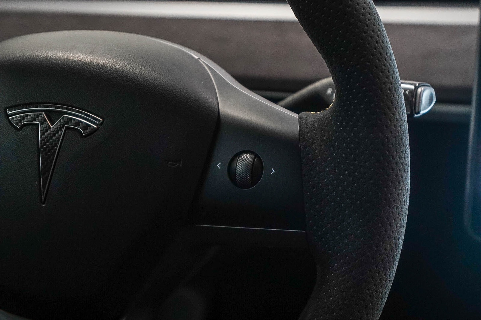 Thumbnail: 2023 Tesla Model Y - 16