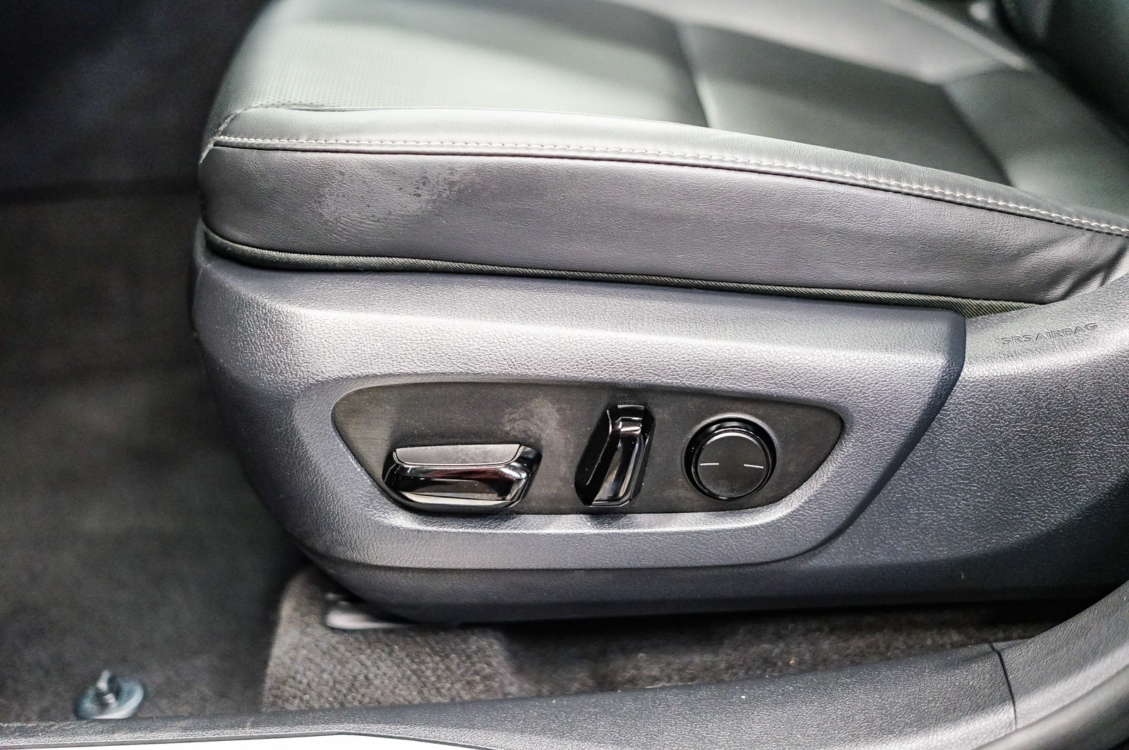 Thumbnail: 2024 Lexus RX - 19