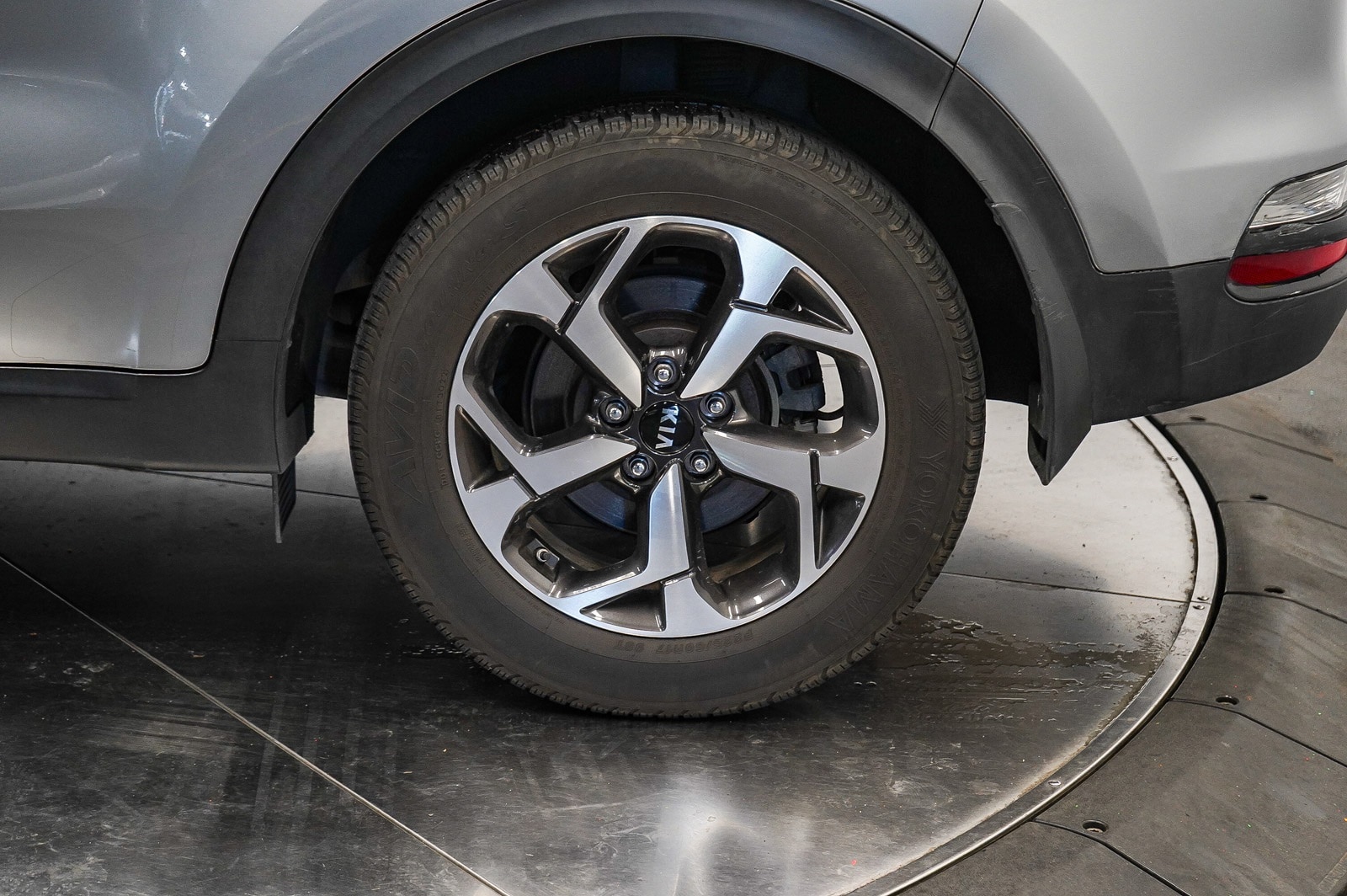 Thumbnail: 2022 Kia Sportage - 10