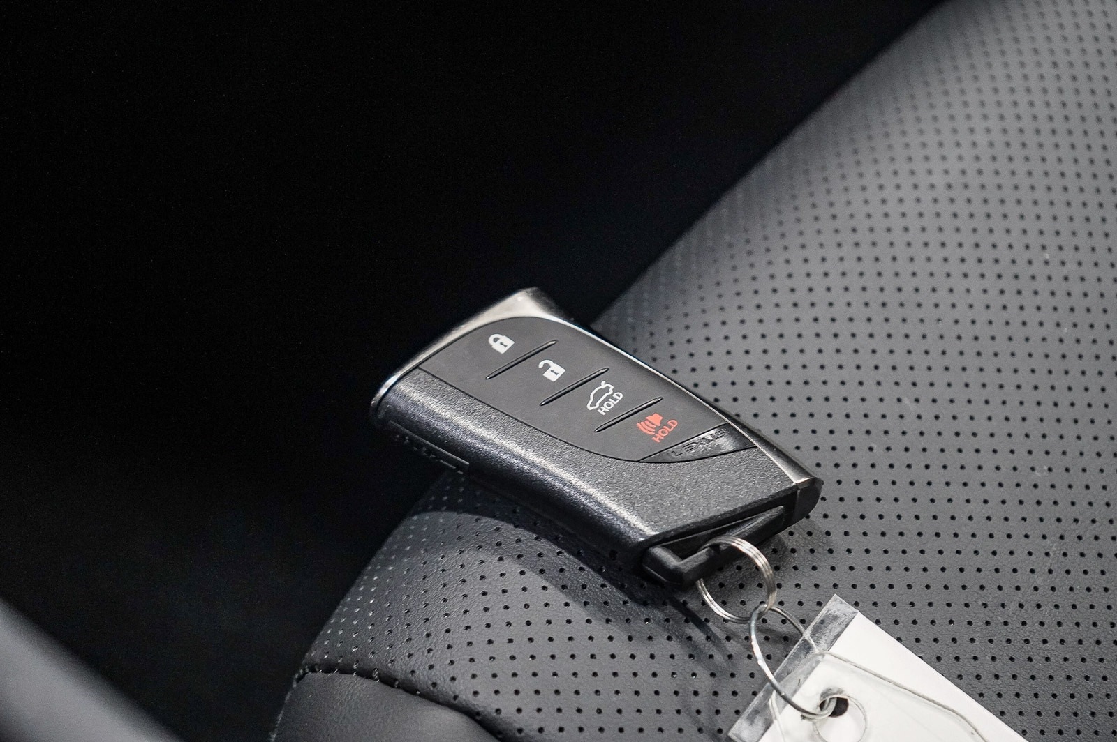 Thumbnail: 2025 Lexus ES - 28