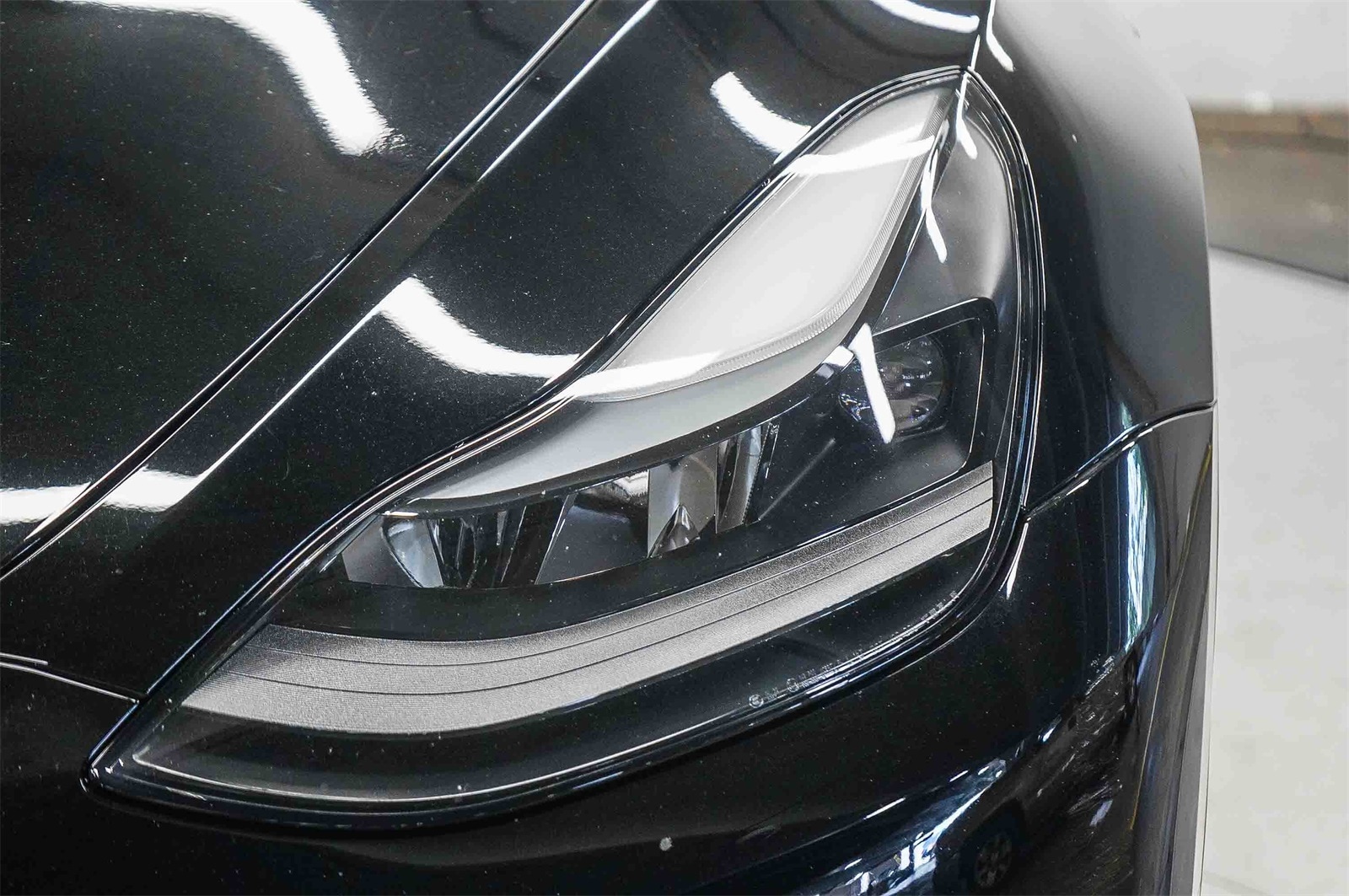 Thumbnail: 2022 Tesla Model Y - 7