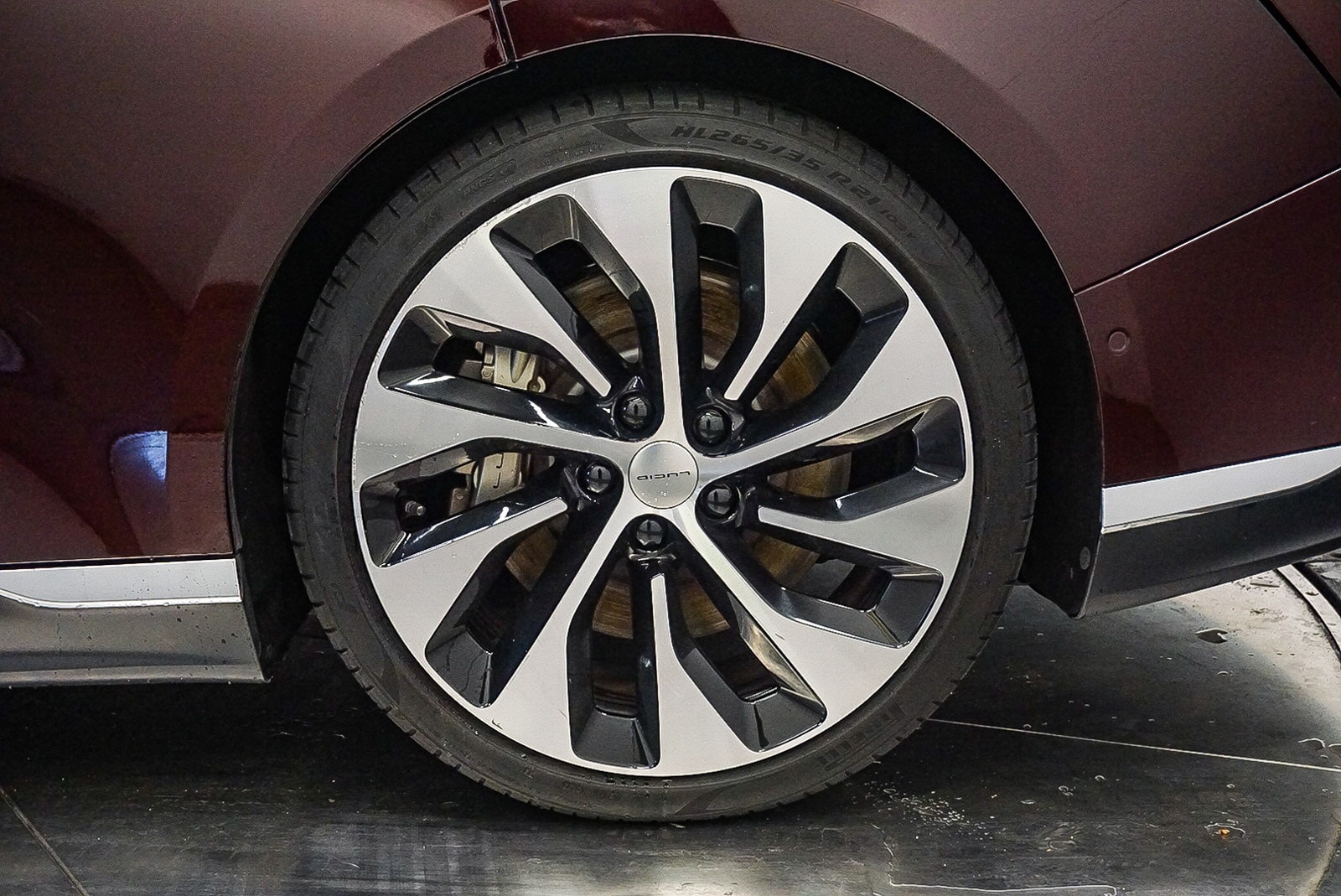 Thumbnail: 2022 Lucid Air - 10