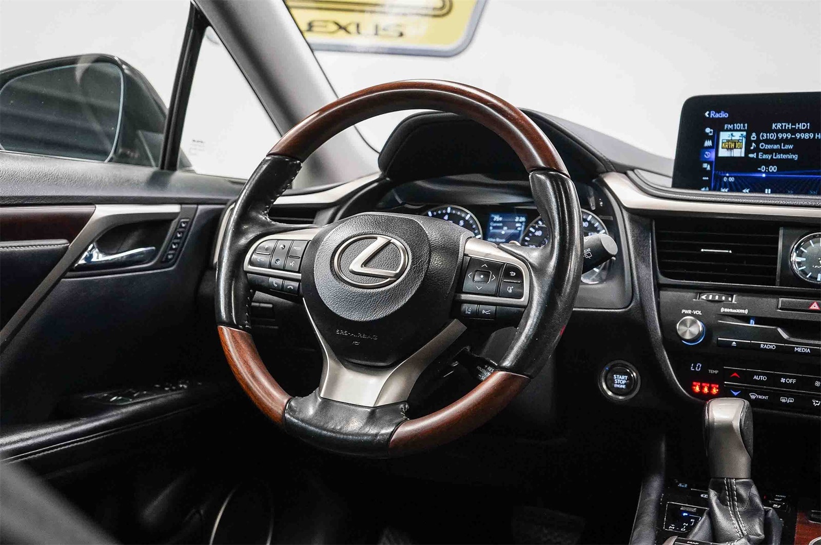 Thumbnail: 2020 Lexus RX - 14