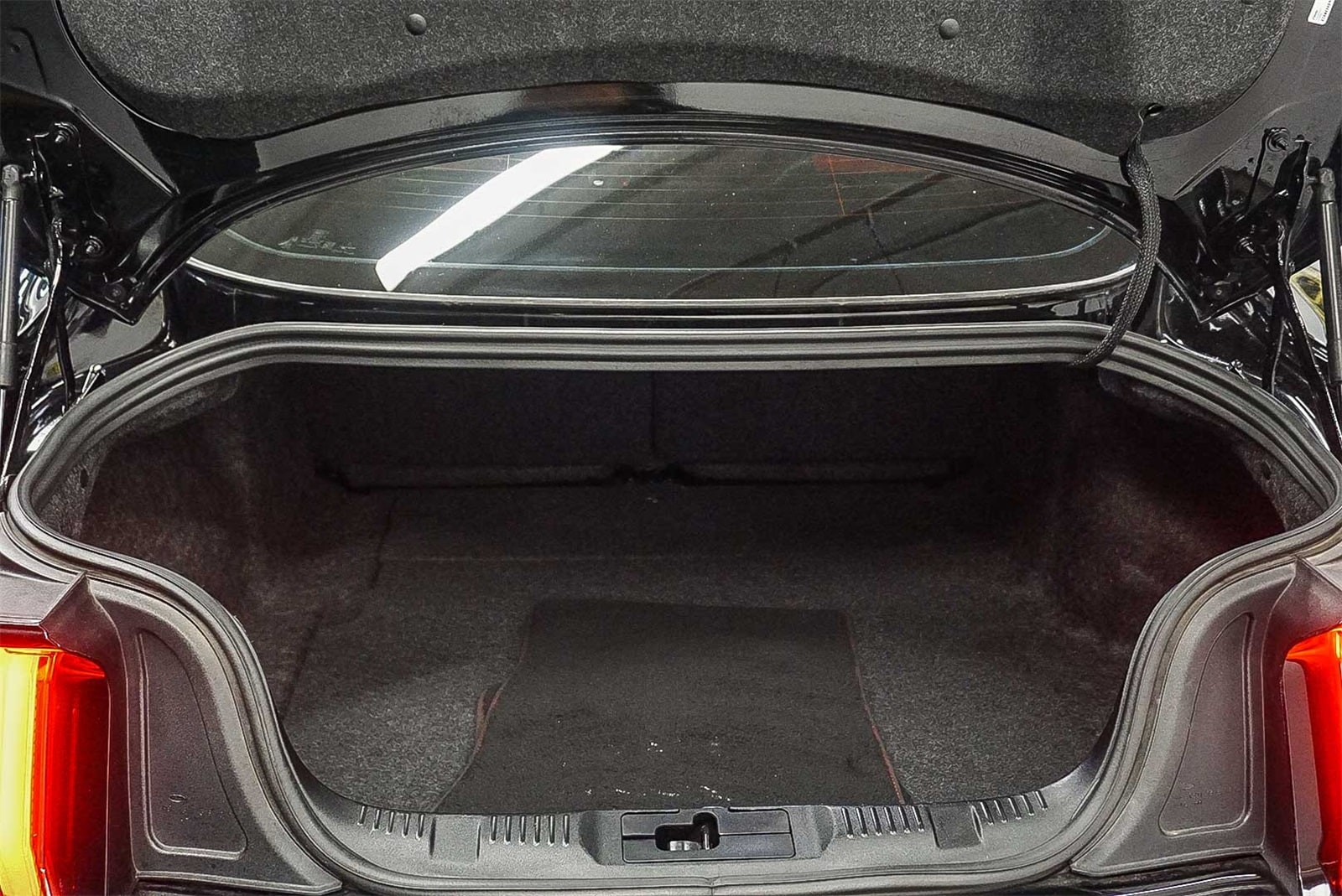 Thumbnail: 2021 Ford Mustang - 25