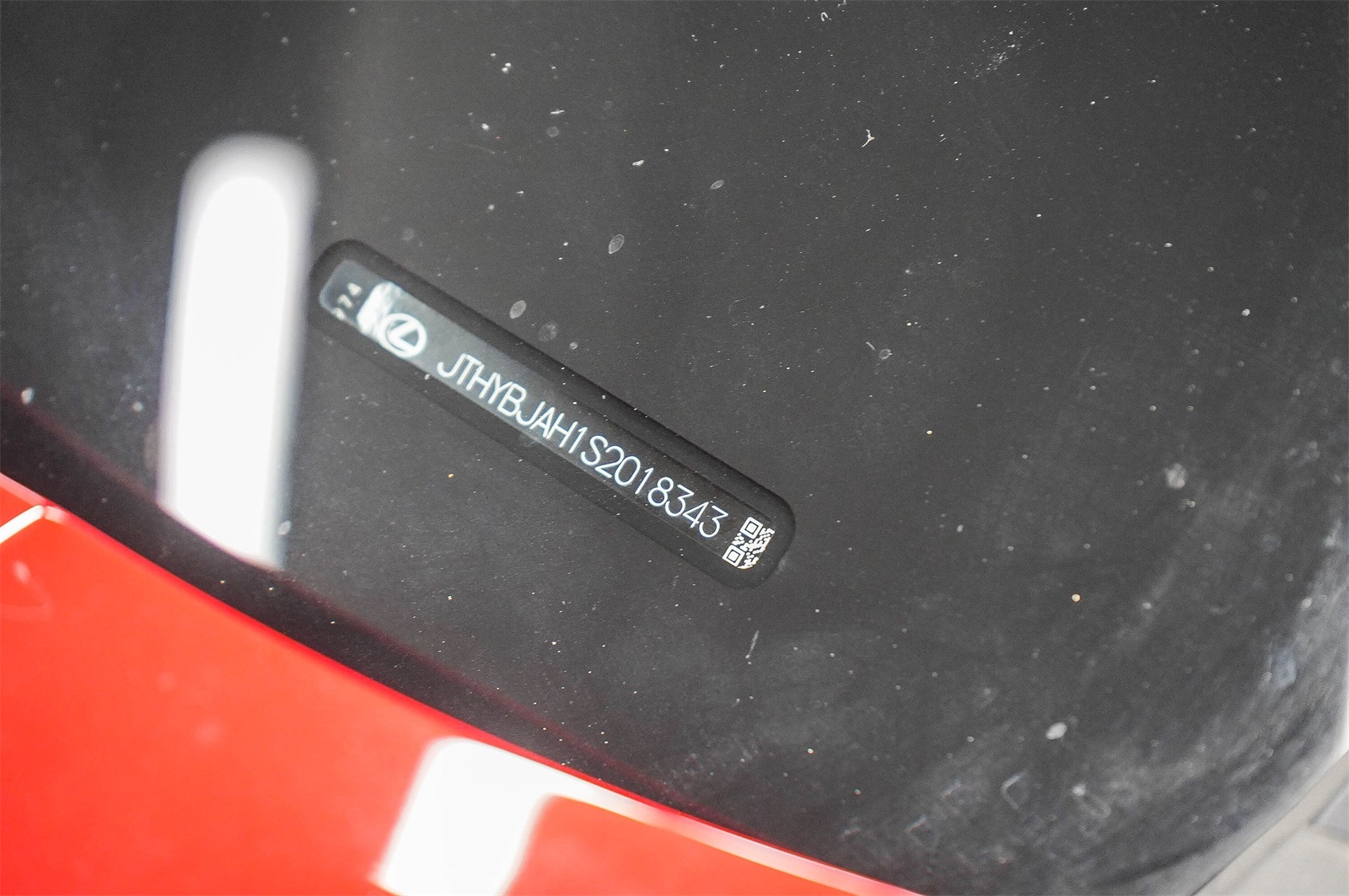 Thumbnail: 2025 Lexus UX - 28